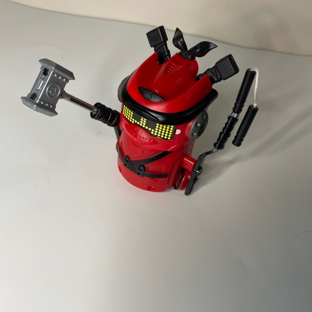 Ninja Bots 1-Pack, Hilarious Battling Robot (Red) with Weapons.